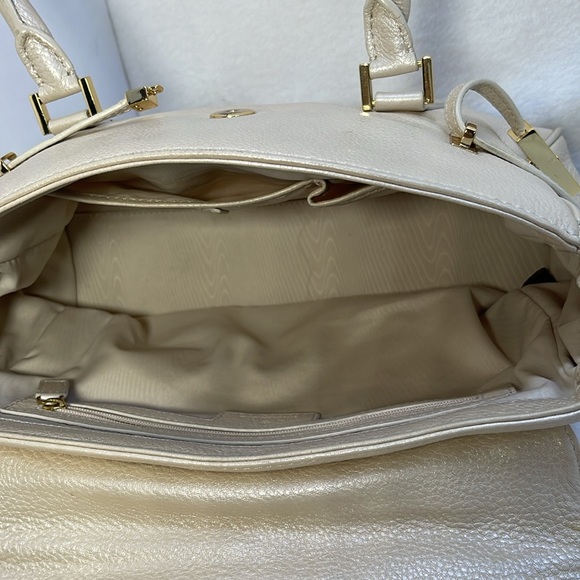 Brooks Borthers cream purse - Picture 8 of 13